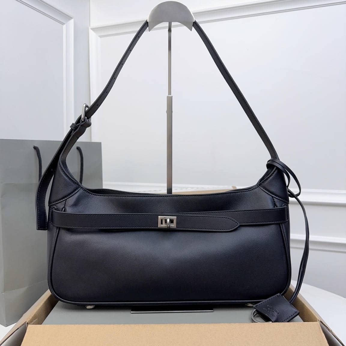 Bel Air Shoulder Bag-5